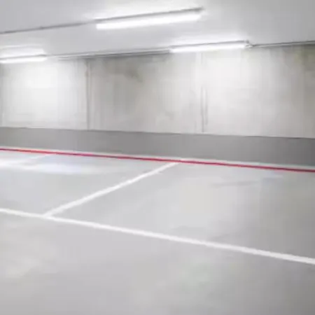 San Nicolas -parking Gratis *